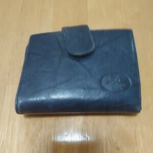 Buxton Blue Leather Wallet